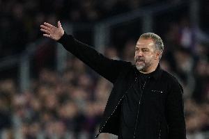 ESPN报巴萨夏窗：预算超1亿欧+出售球员资金，似乎不会签巴斯托尼