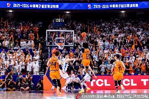 媒体人：古德温总决赛进攻组织串联一把抓 防守端也不遗余力